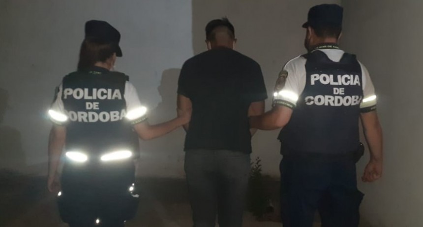 Operativo con tres detenidos como resultado y secuestro de elementos robados
