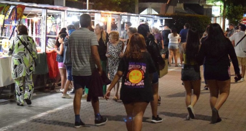FERIA DE ARTESANOS