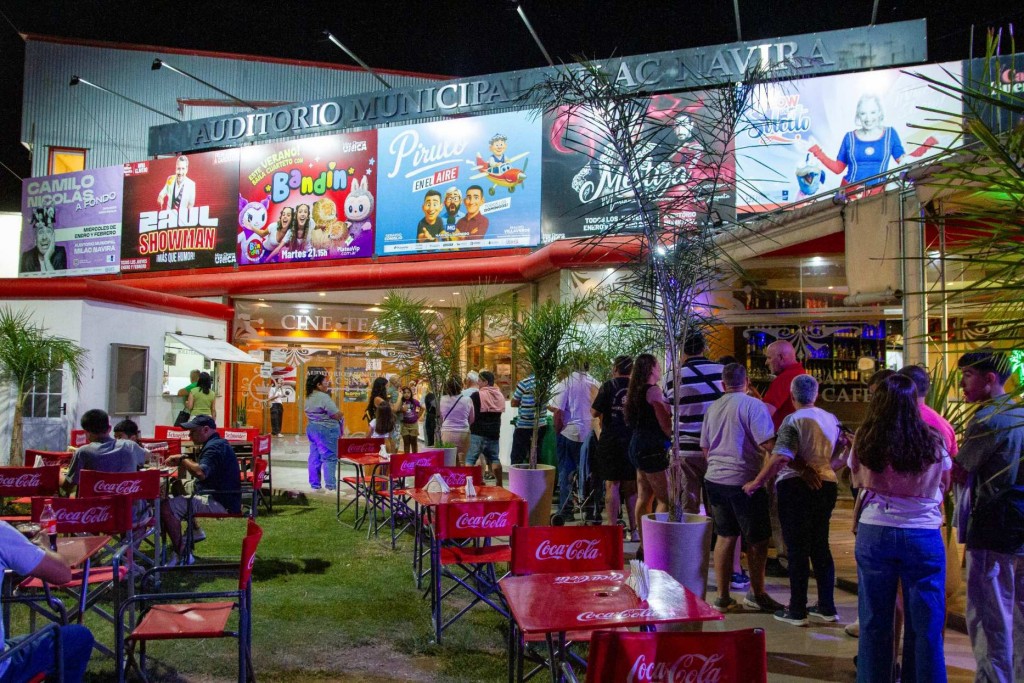 CARTELERA TEATRAL EN EL AUDITORIO MILAC NAVIRA