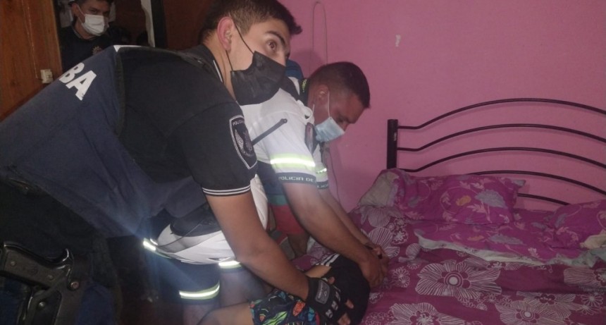 Personal policial asistió a un niño de 4 años