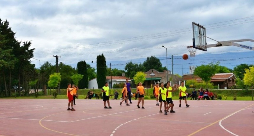 En abril comienzan los deportes en en playón de Nono