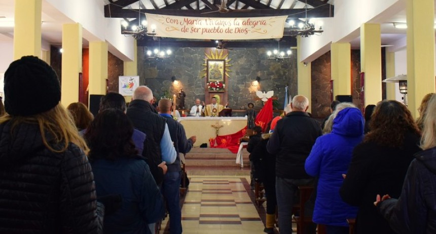 PATRONA DEL PERPETUO SOCORRO 