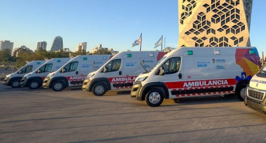 NUEVAS AMBULANCIAS PARA EL HOSPITAL PROVINCIAL