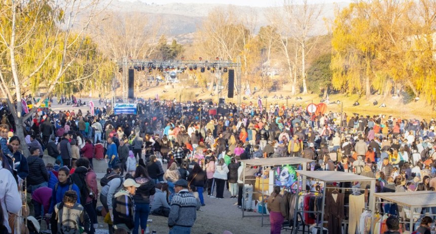 EL DIA DEL AMIGO A TODA FIESTA