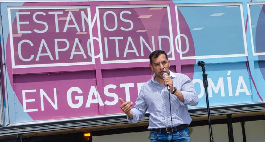 El aula móvil de Gastronomía ya está instalado en Cura Brochero