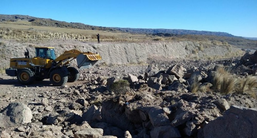 Nuevo corte del camino de Altas Cumbres
