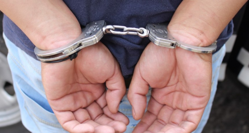 Detenido por violencia familiar
