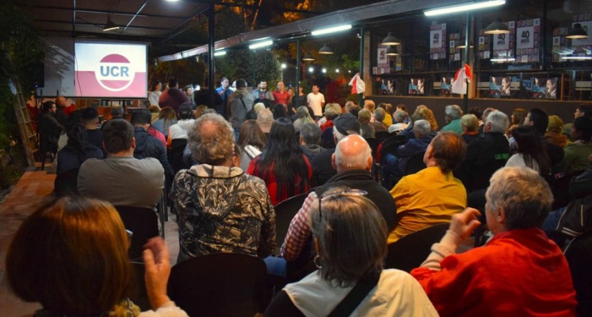 40 AÑOS DE DEMOCRACIA